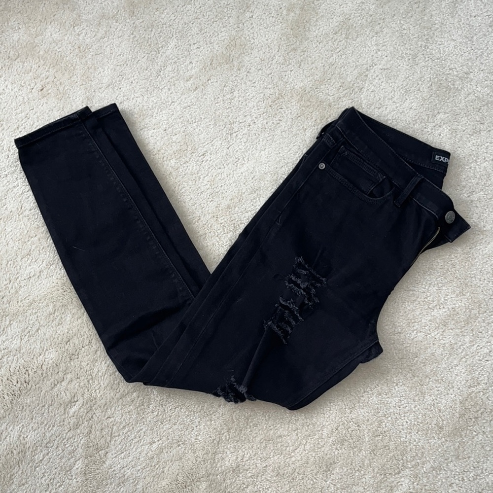 Black distressed Express legging jeans